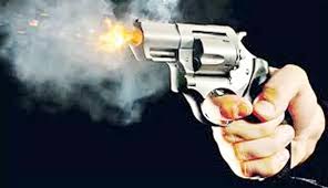 కన్నపిల్లలనే కాల్చి చంపిన తండ్రి.. అమెరికాలో ఘోరం!